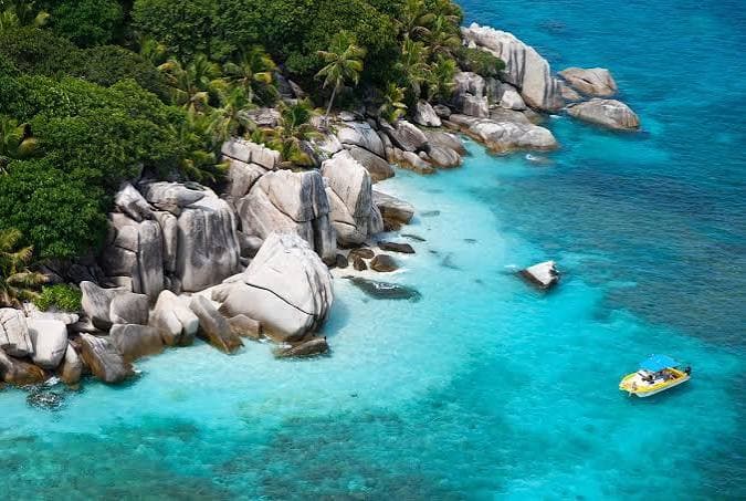 Seychelles luxury honeymoon destination